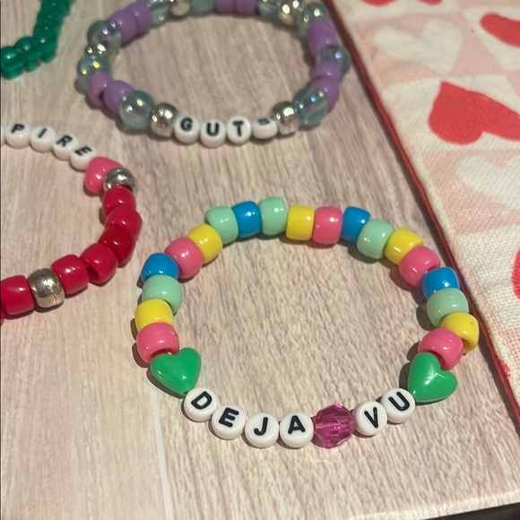 Bundle of 7 Olivia Rodrigo Handmade Bracelets - Picture 2 of 7